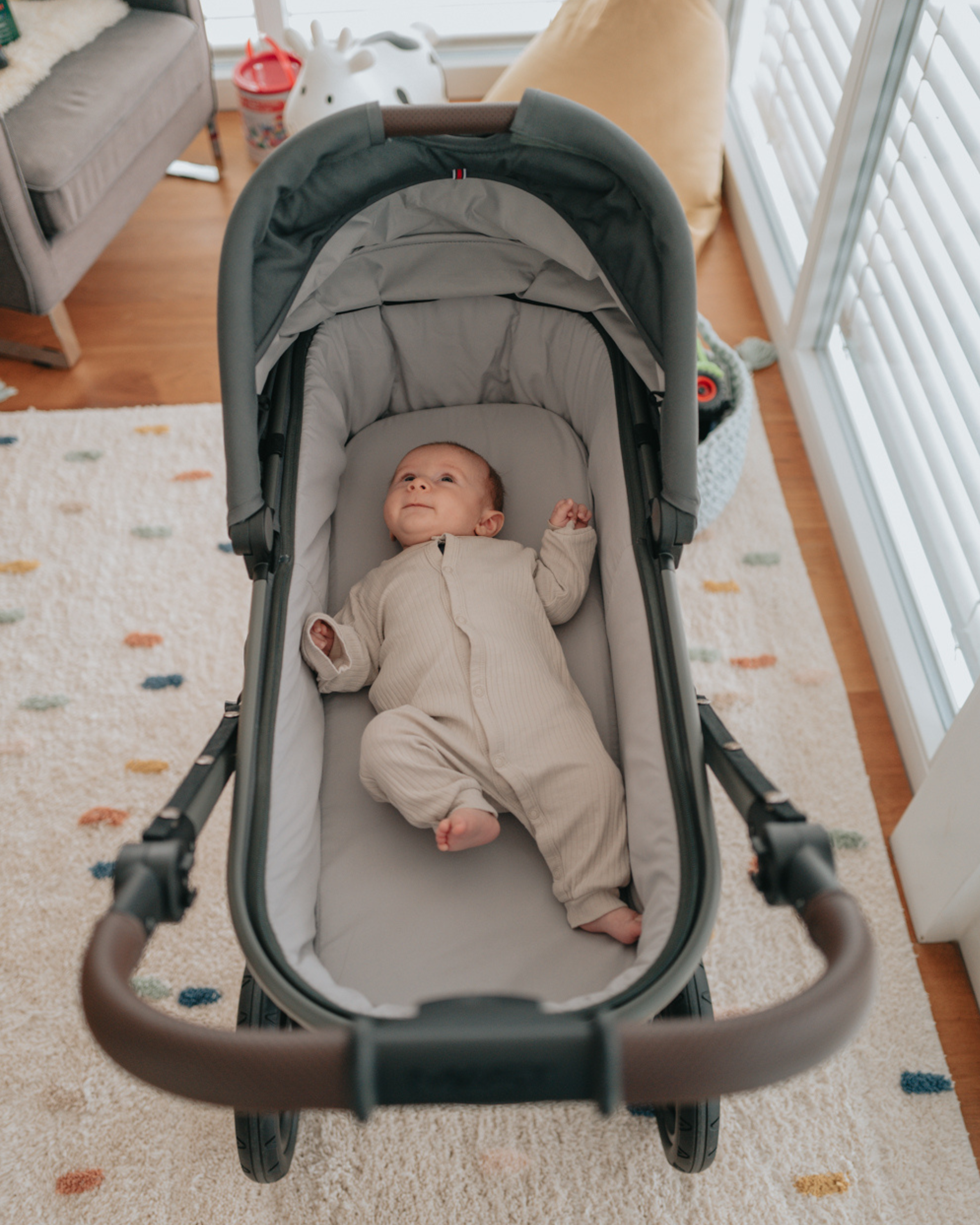 m.4xplus bassinet volcanicash